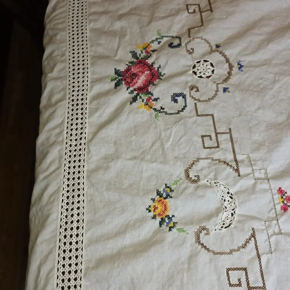 VTG Embroidered Cross Stitch Linen Tablecloth 112x64 White Crochet Edge Handmade